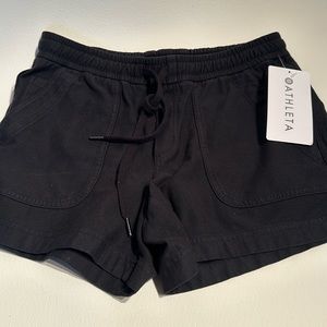 Athleta Farallon Short, size 4, Black, elastic waist pull on